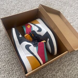 Nike Zoom Air Men's Gray and White Sneakers